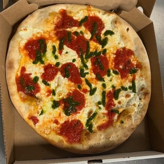 11" Margherita Pizza