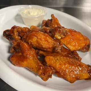 Buffalo Wings (8)