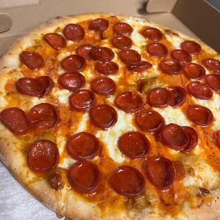 11" HotShot Pizza